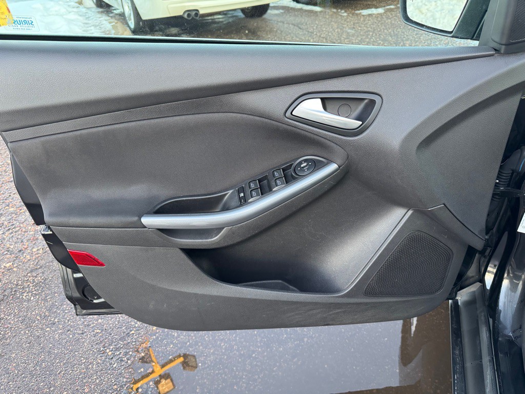 2014 Ford Focus Image 19