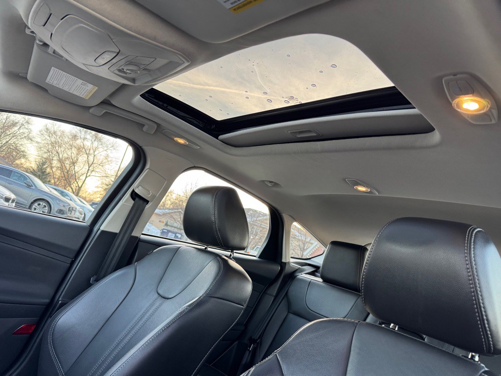 2014 Ford Focus Image 35