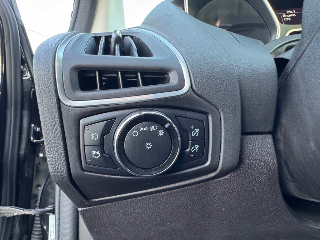 2014 Ford Focus Image 50