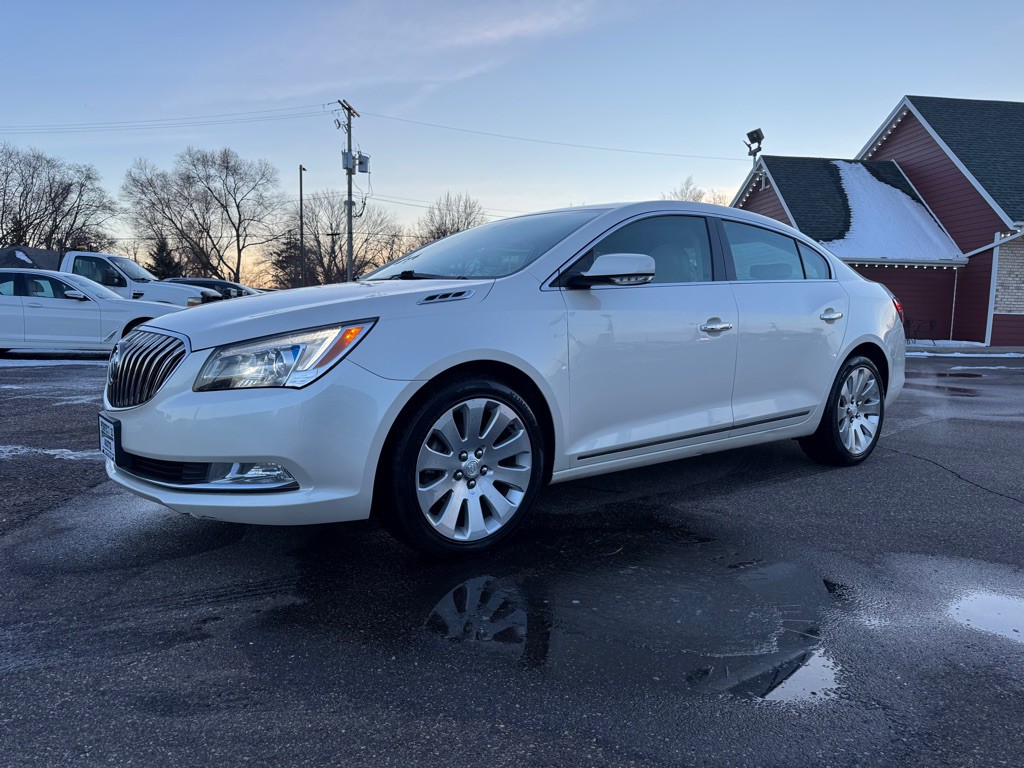 2014 Buick Lacrosse Image 10