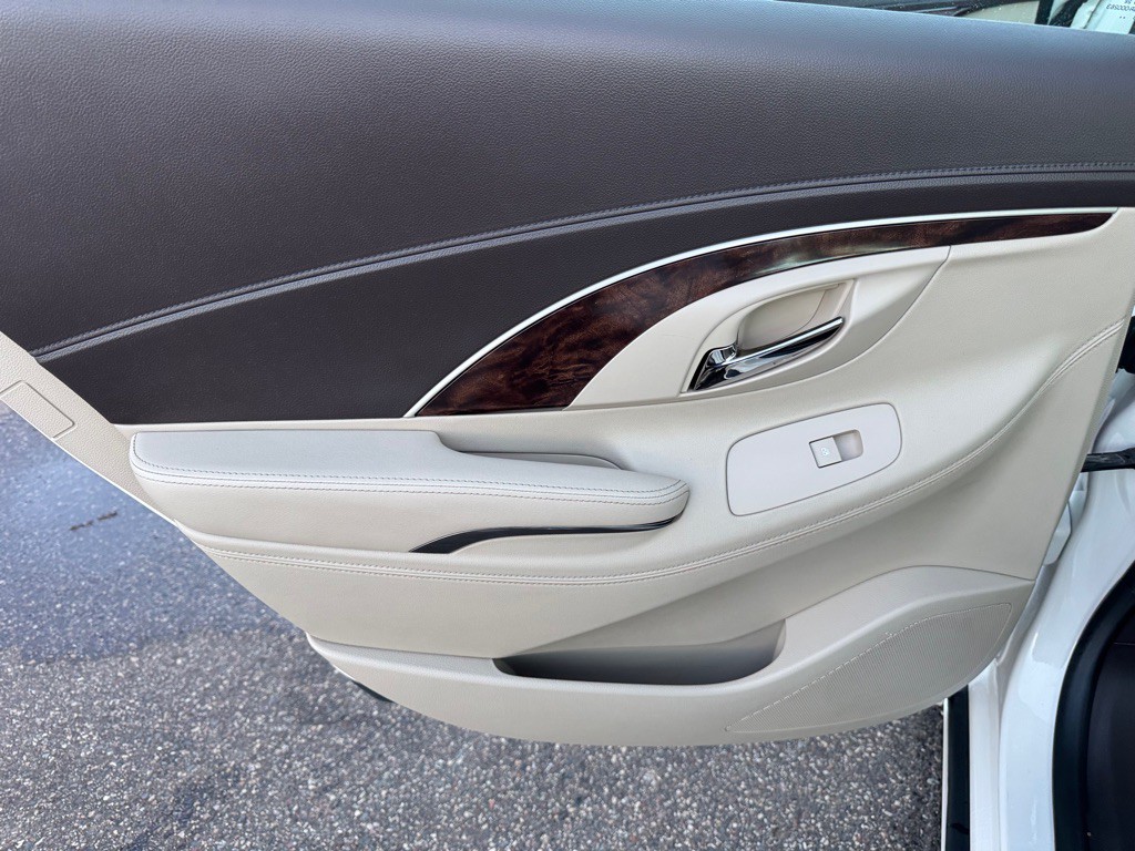 2014 Buick Lacrosse Image 23