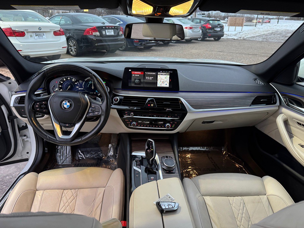 2018 BMW 5 Series Image 34