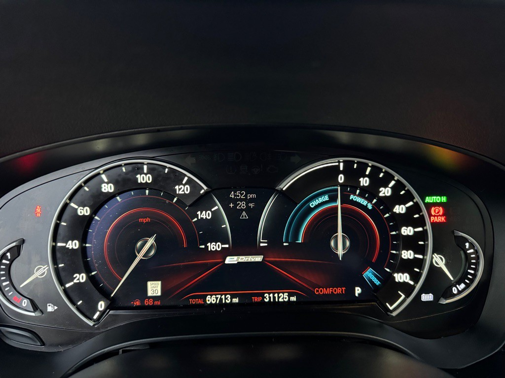 2018 BMW 5 Series Image 59