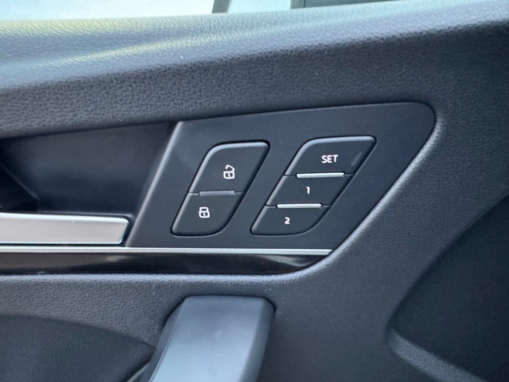 2018 Audi Q5 Image 20