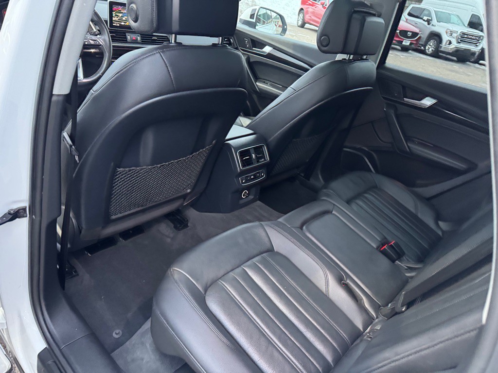 2018 Audi Q5 Image 23