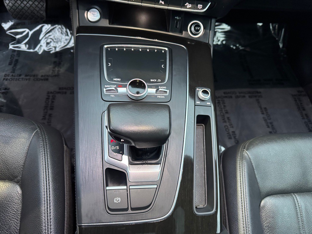 2018 Audi Q5 Image 40