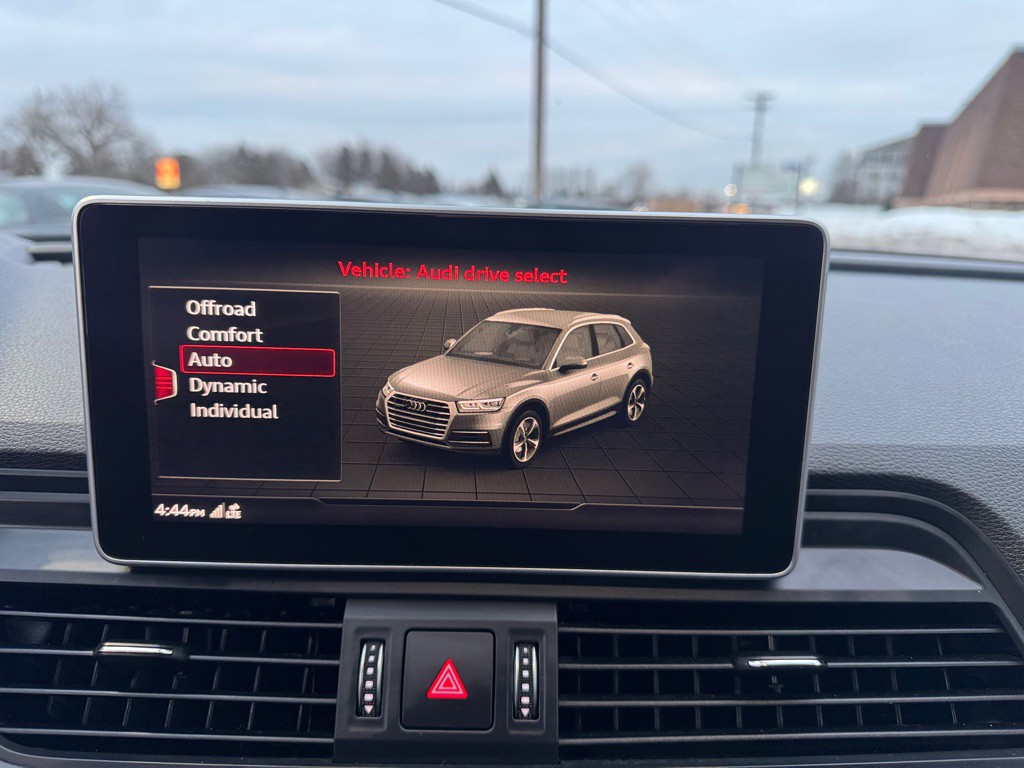 2018 Audi Q5 Image 43