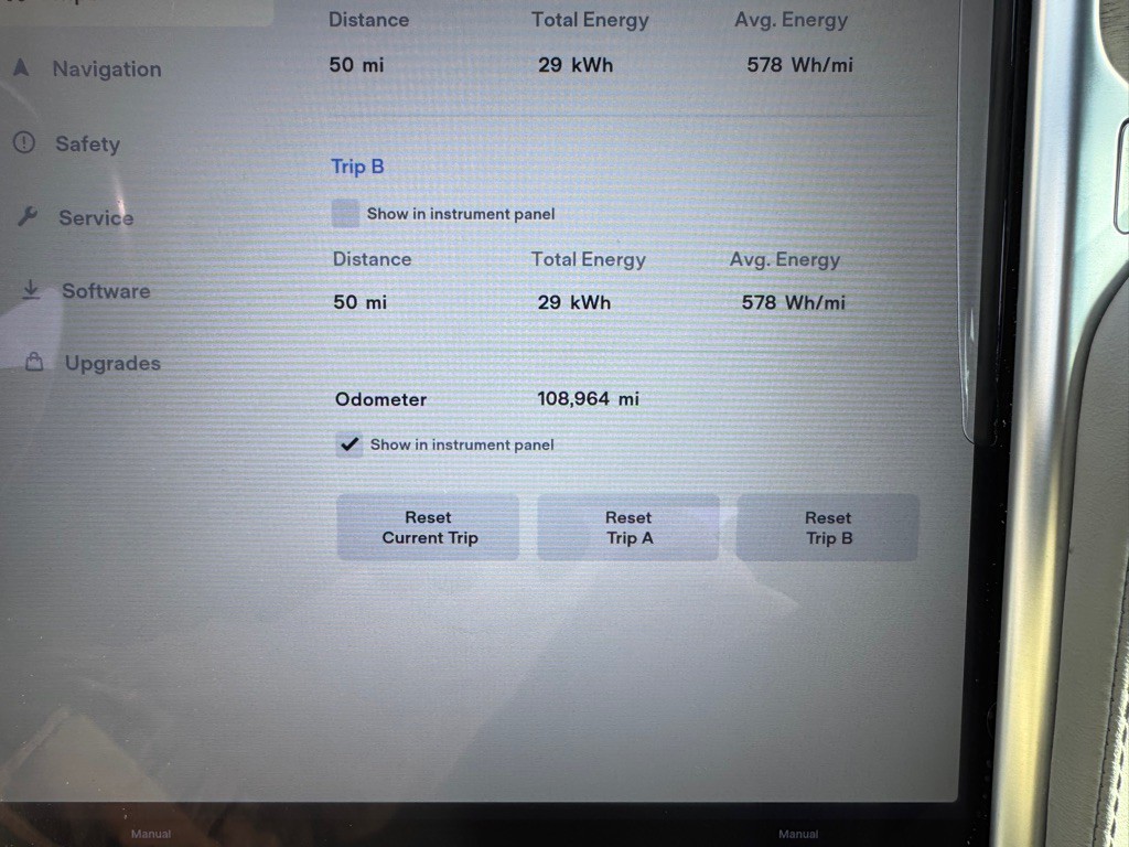 2016 Tesla Model S Image 43