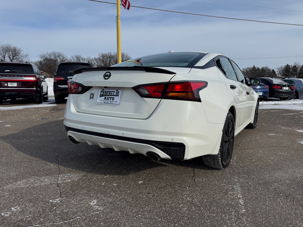 2020 Nissan Altima Image 6