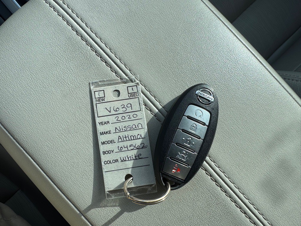 2020 Nissan Altima Image 33