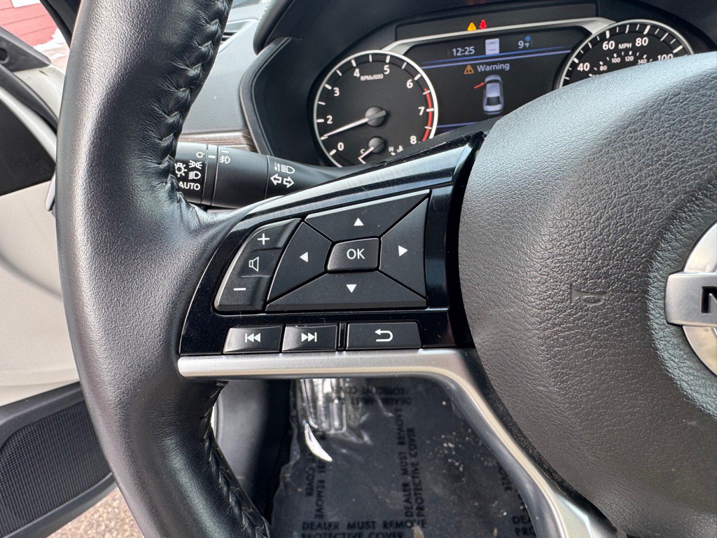 2020 Nissan Altima Image 45