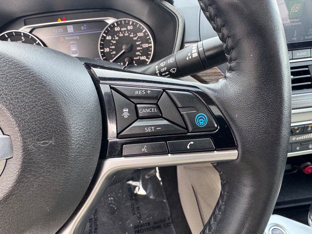 2020 Nissan Altima Image 47