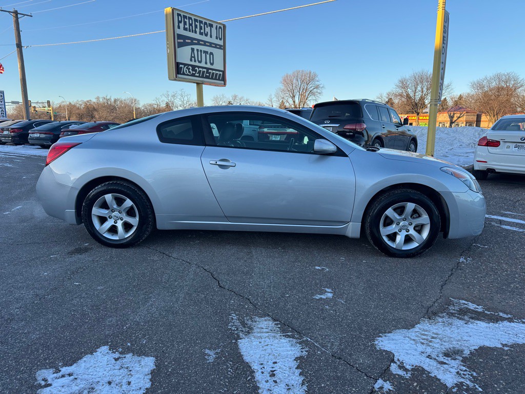 2009 Nissan Altima Image 3