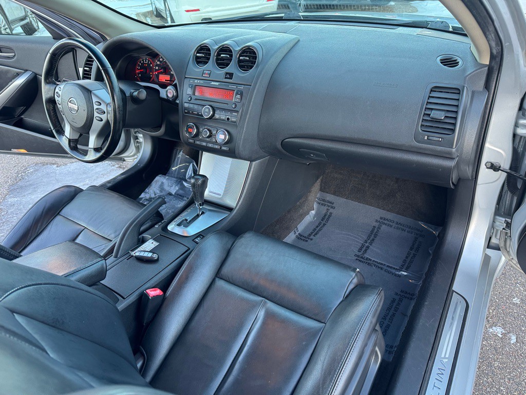 2009 Nissan Altima Image 23