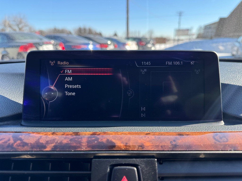 2014 BMW 3 Series Image 39