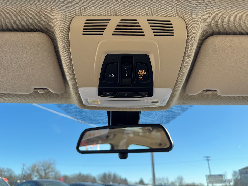 2014 BMW 3 Series Image 42