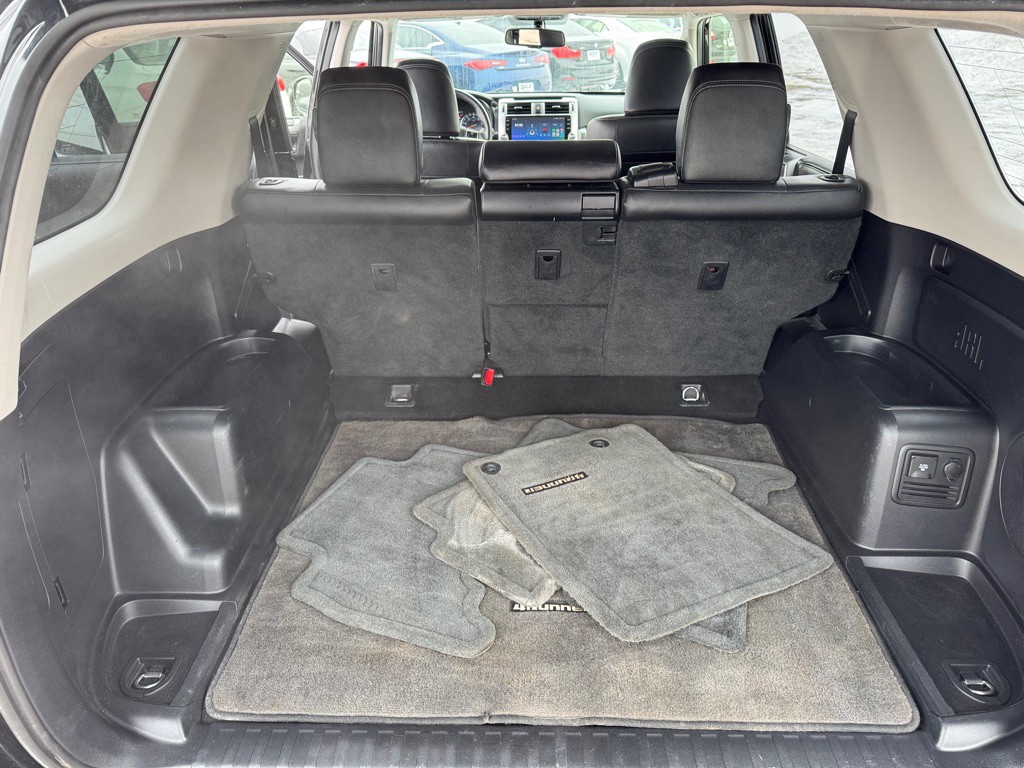 2016 Toyota 4Runner Image 23