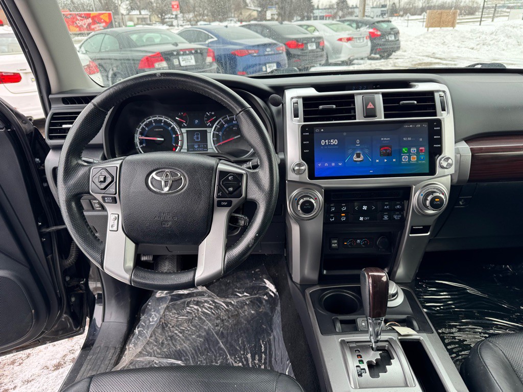2016 Toyota 4Runner Image 34
