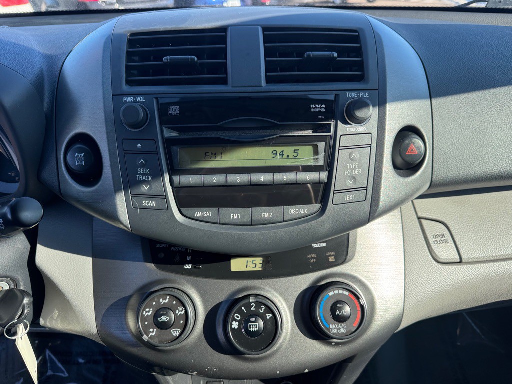 2011 Toyota Rav4 Image 33