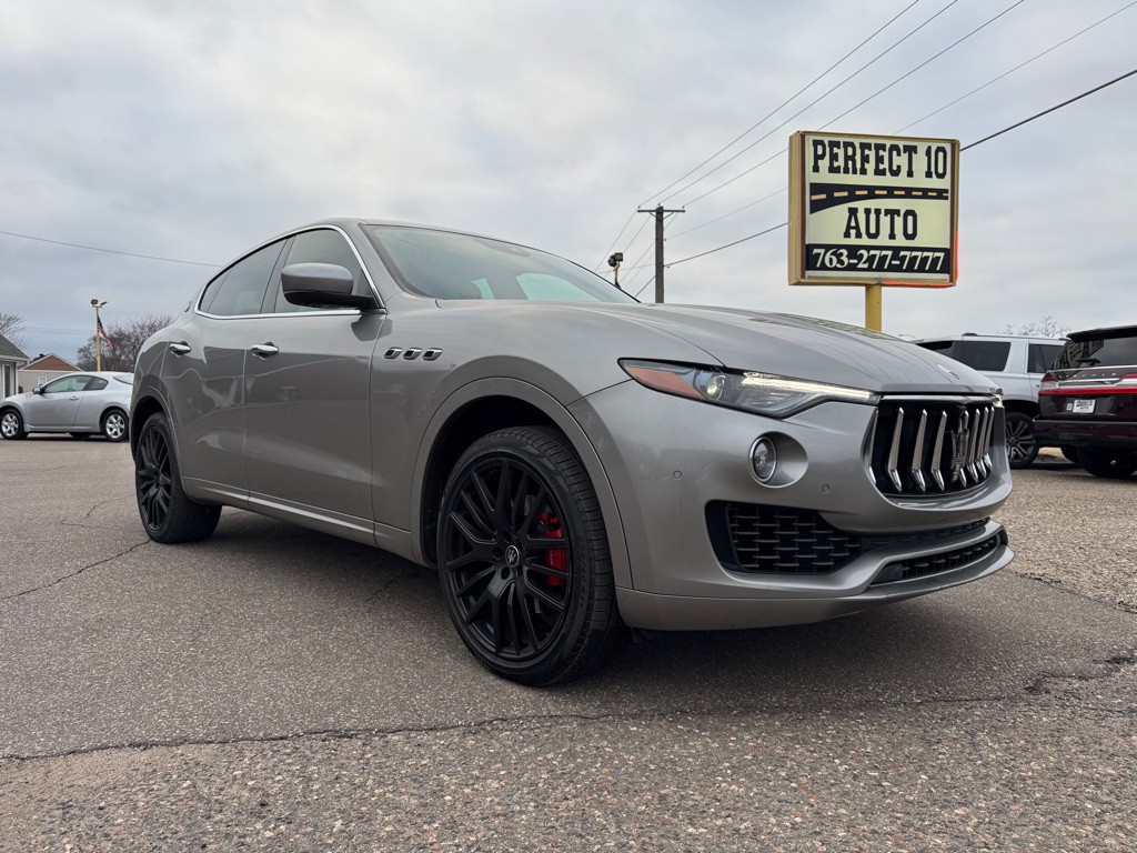 2019 Maserati Levante Image 1