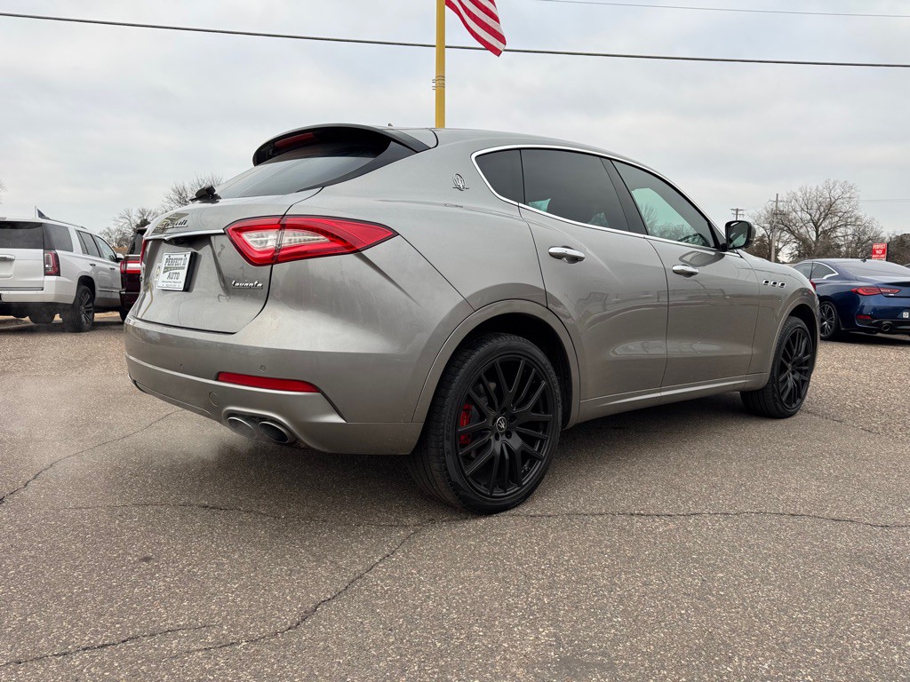 2019 Maserati Levante Image 4