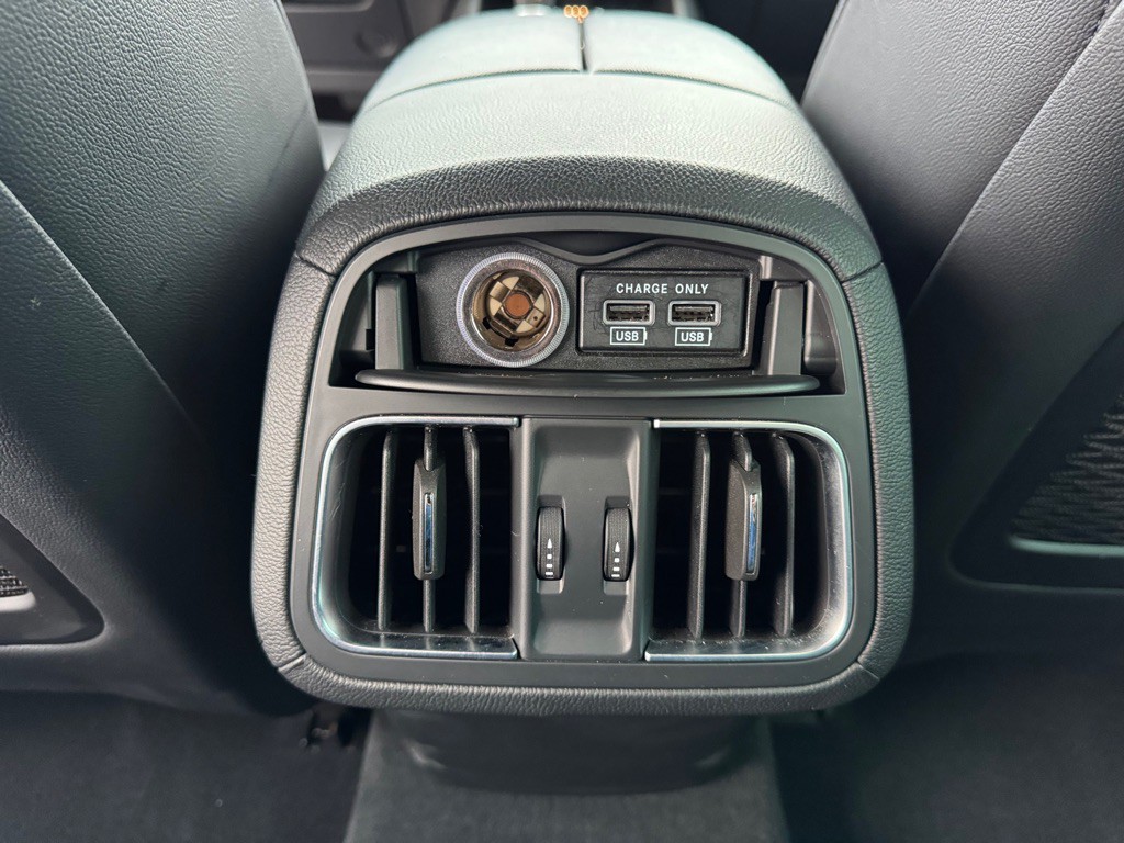 2019 Maserati Levante Image 35