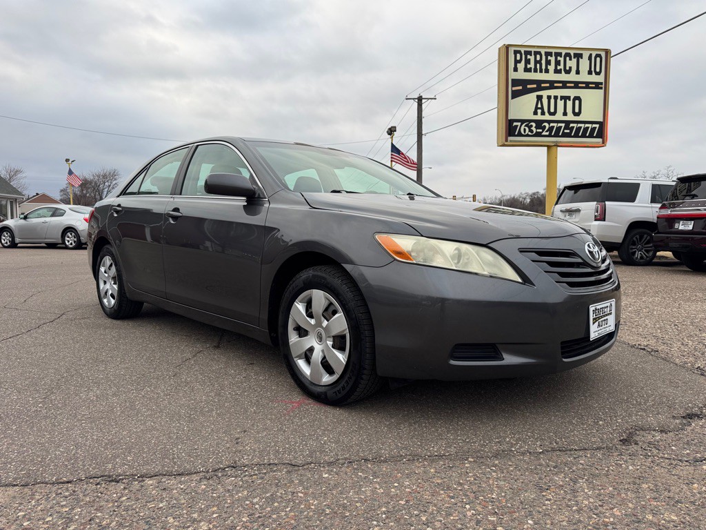 2009 Toyota Camry Image 1