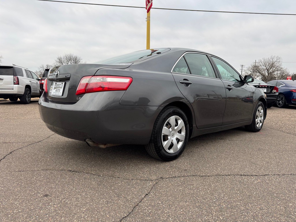 2009 Toyota Camry Image 4