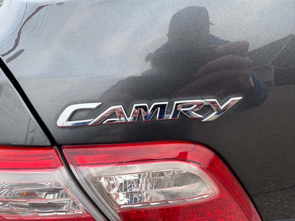 2009 Toyota Camry Image 14