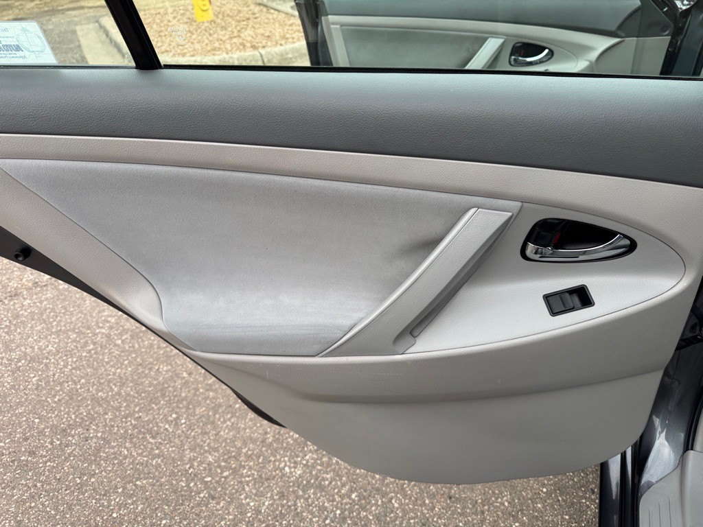 2009 Toyota Camry Image 21