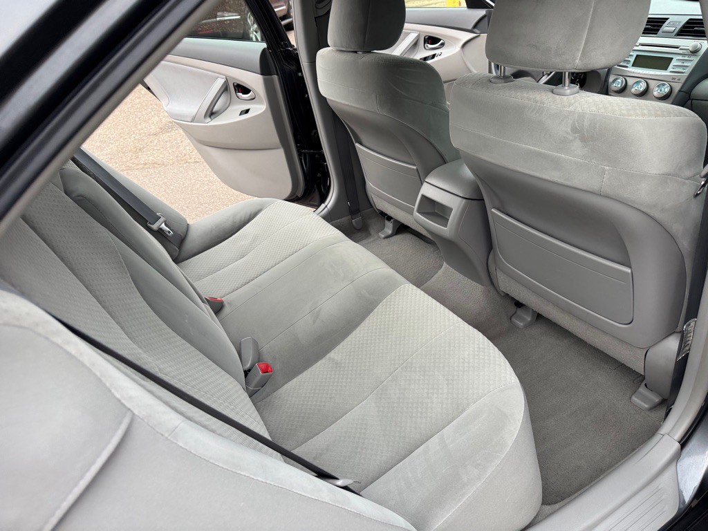 2009 Toyota Camry Image 23