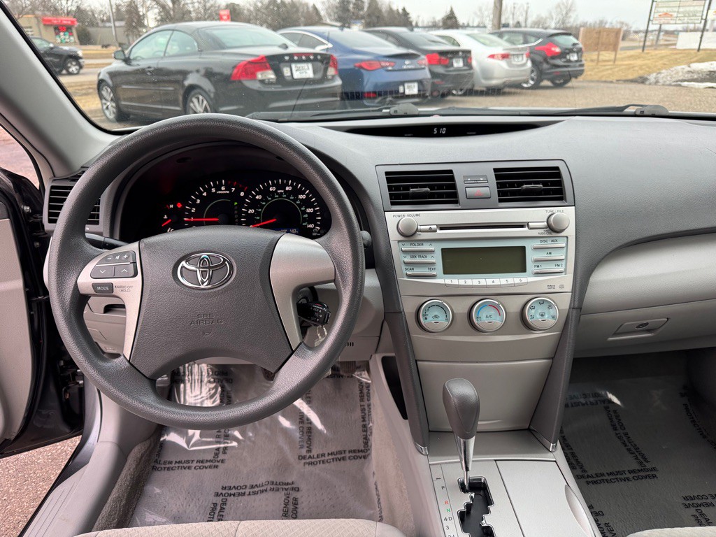 2009 Toyota Camry Image 30
