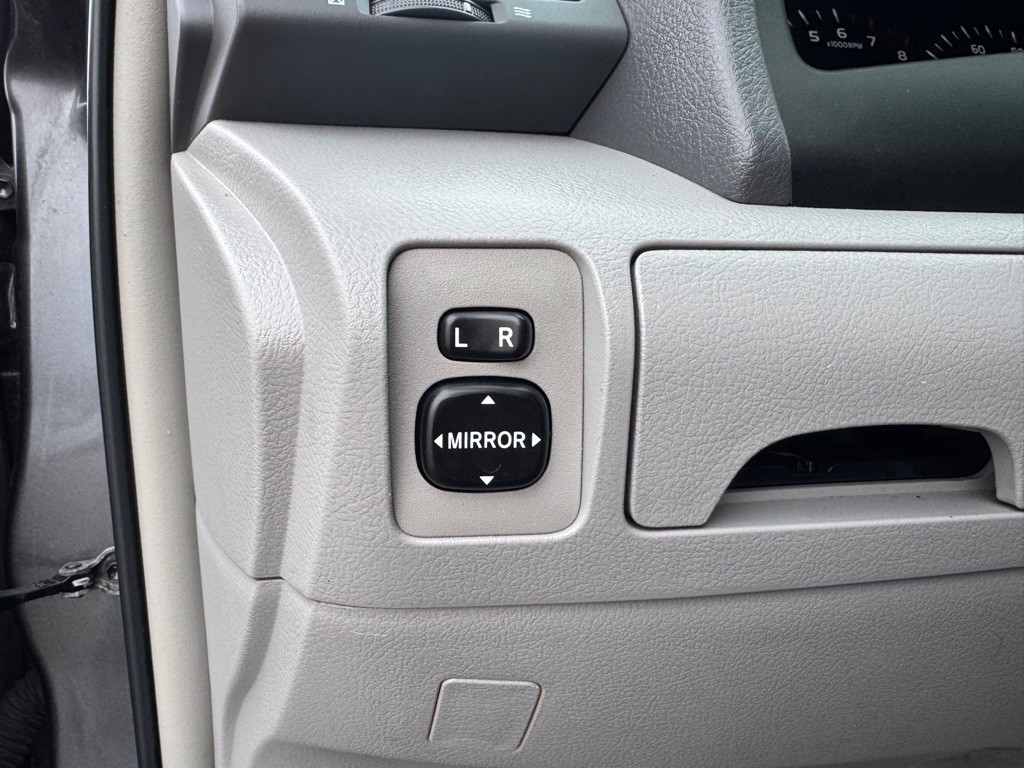 2009 Toyota Camry Image 34