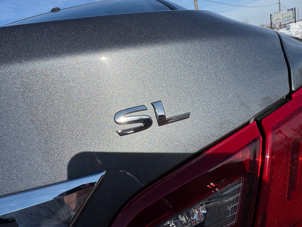 2018 Nissan Altima Image 15