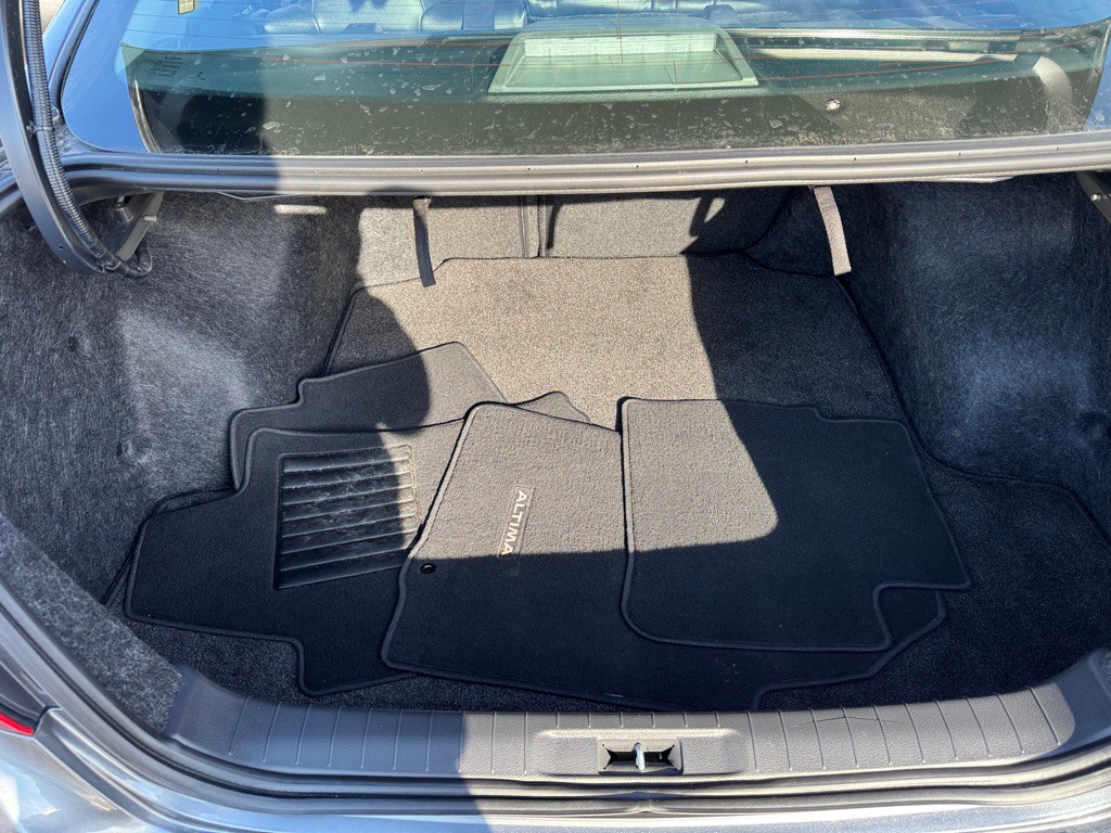 2018 Nissan Altima Image 23