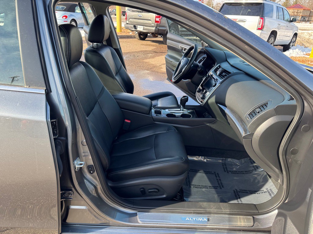 2018 Nissan Altima Image 27
