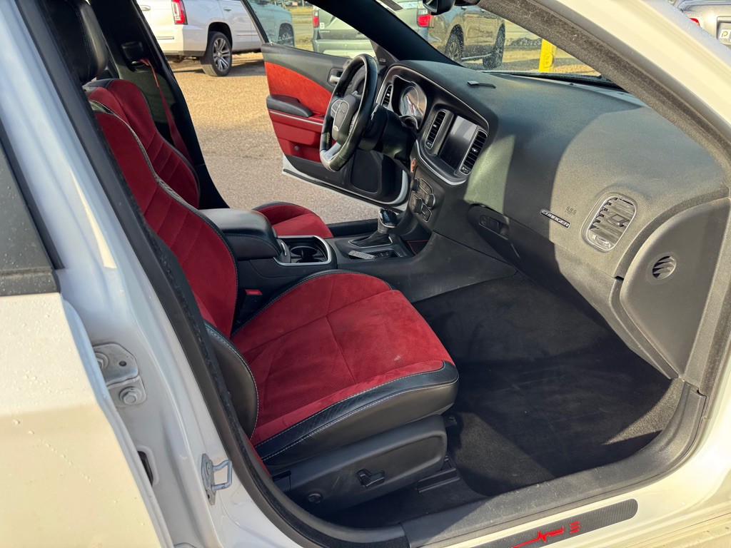 2015 Dodge Charger Image 27