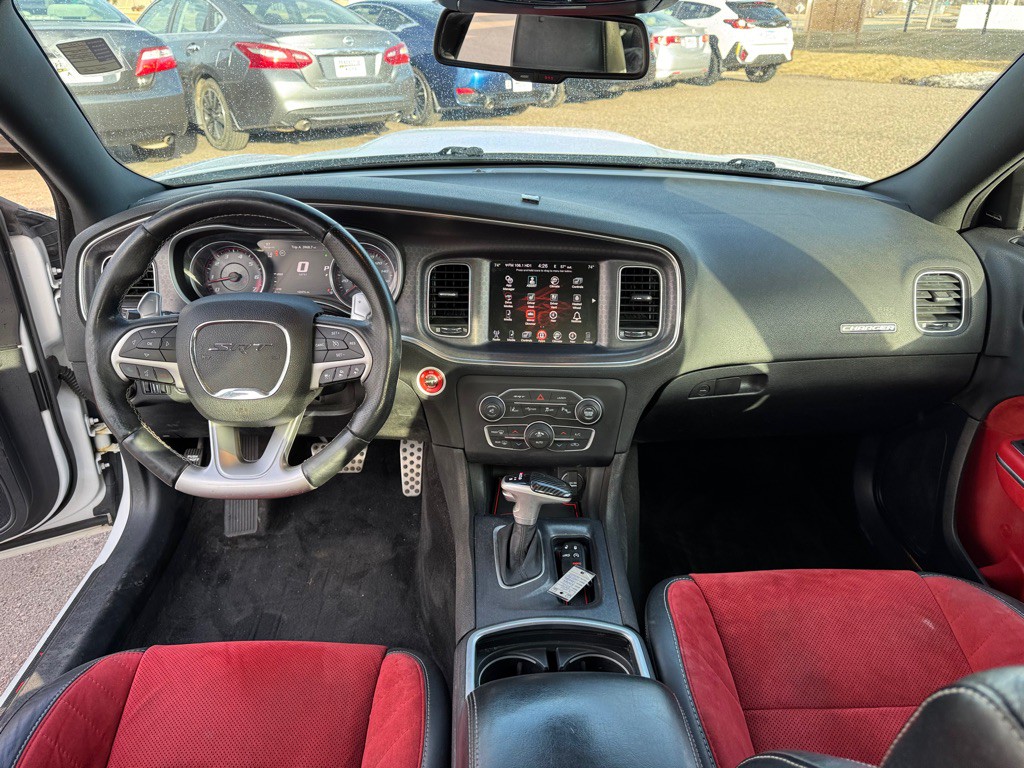 2015 Dodge Charger Image 31