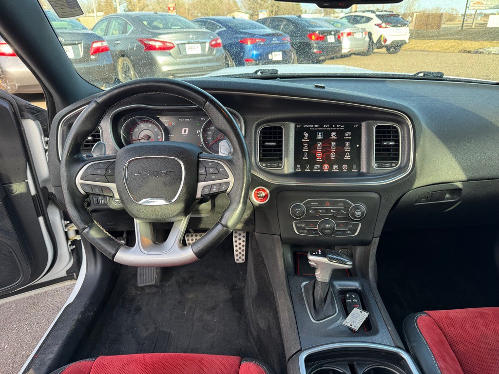 2015 Dodge Charger Image 32