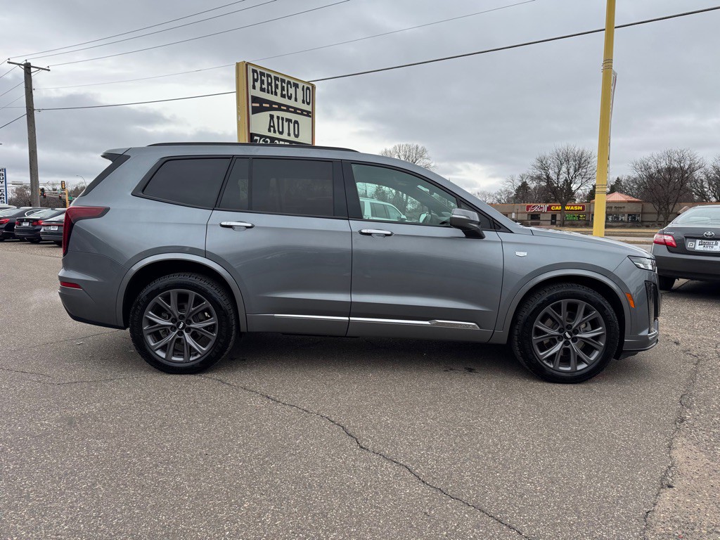 2020 Cadillac XT6 Image 3