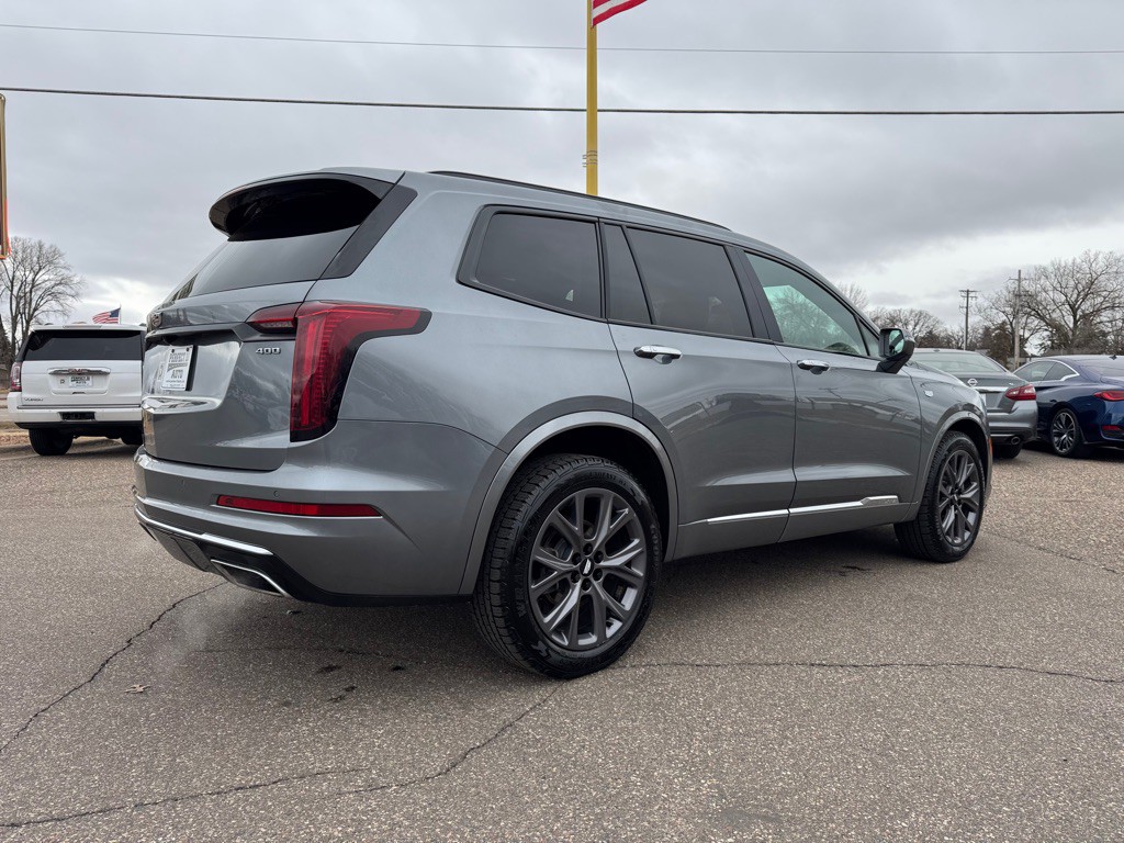 2020 Cadillac XT6 Image 4