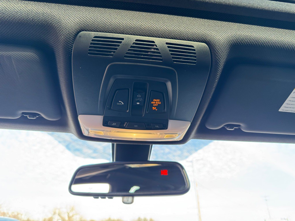 2018 BMW 3 Series Image 44