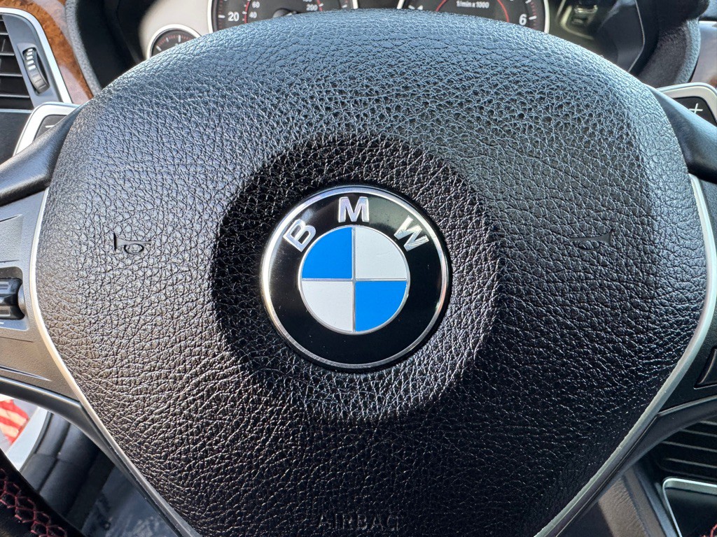 2018 BMW 3 Series Image 47