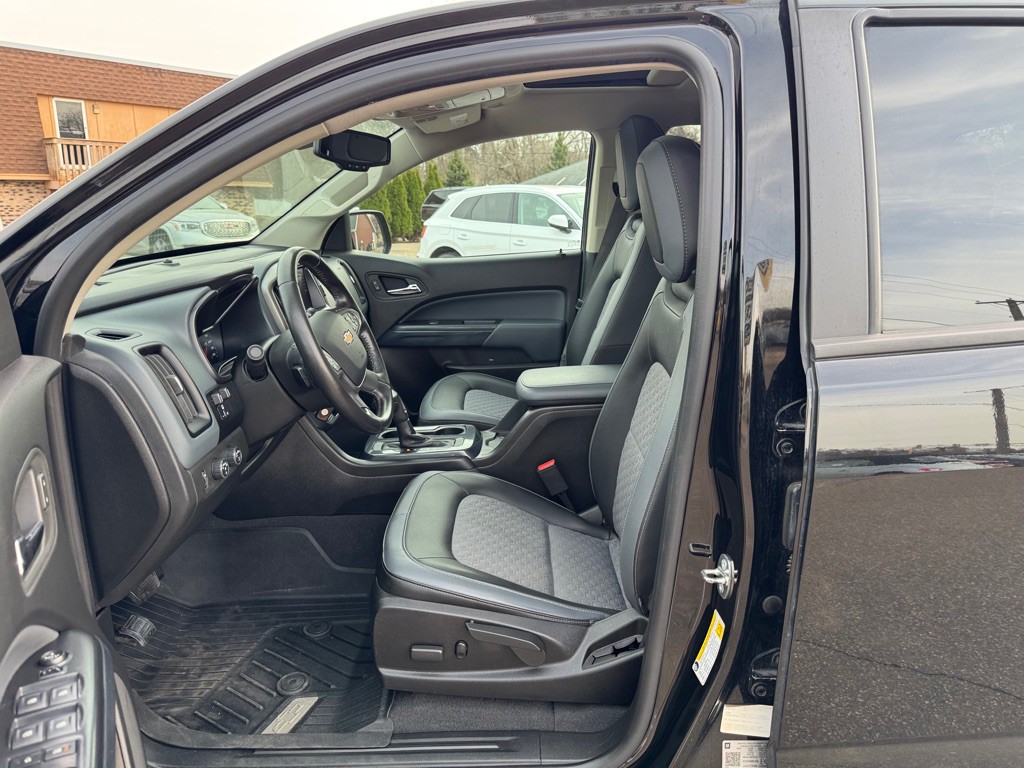 2020 Chevrolet Colorado Image 13