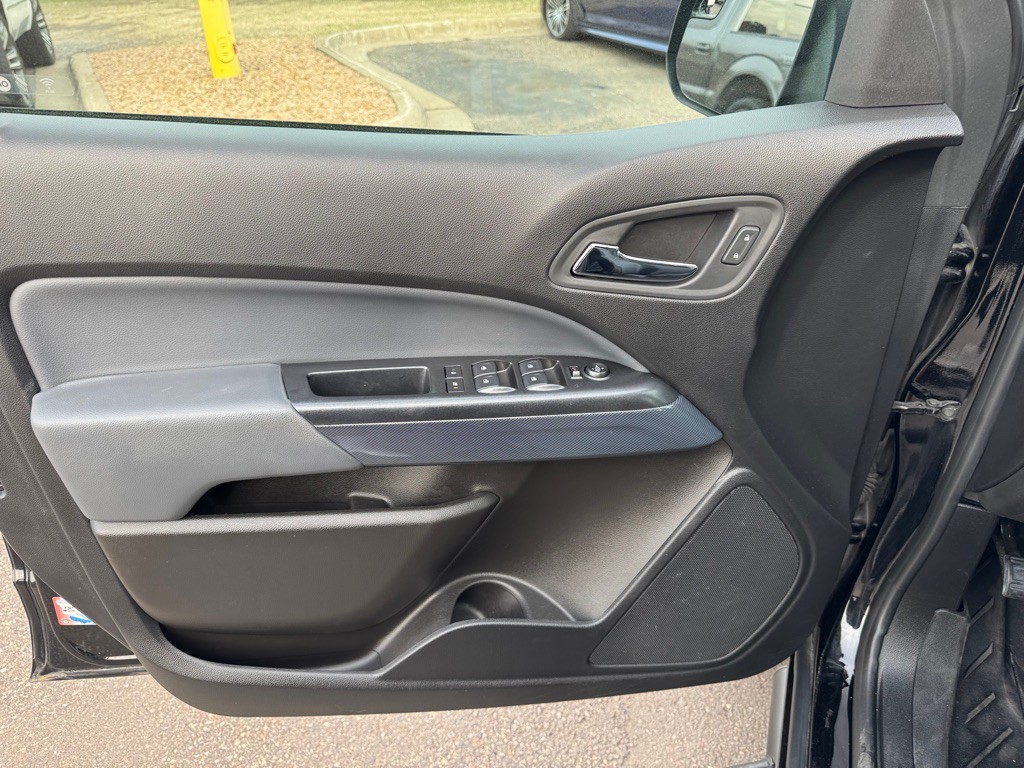 2020 Chevrolet Colorado Image 16