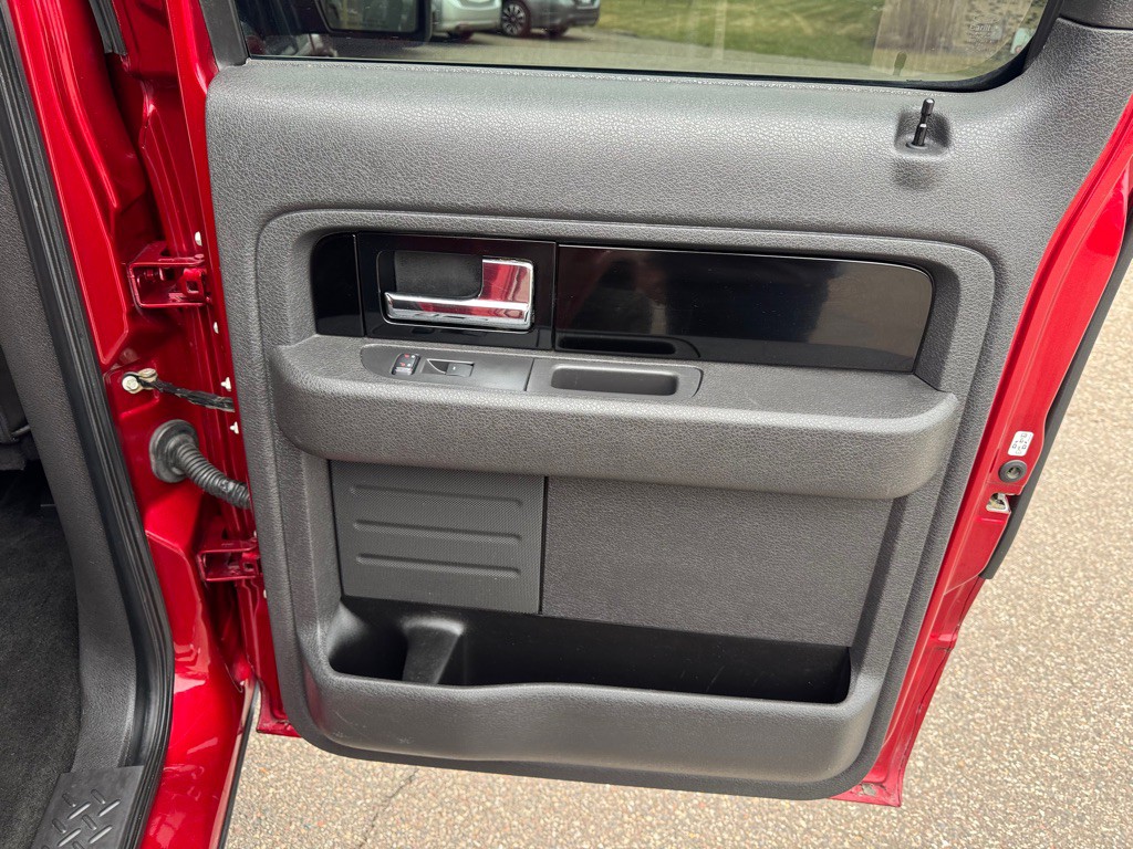 2013 Ford F-150 Image 23