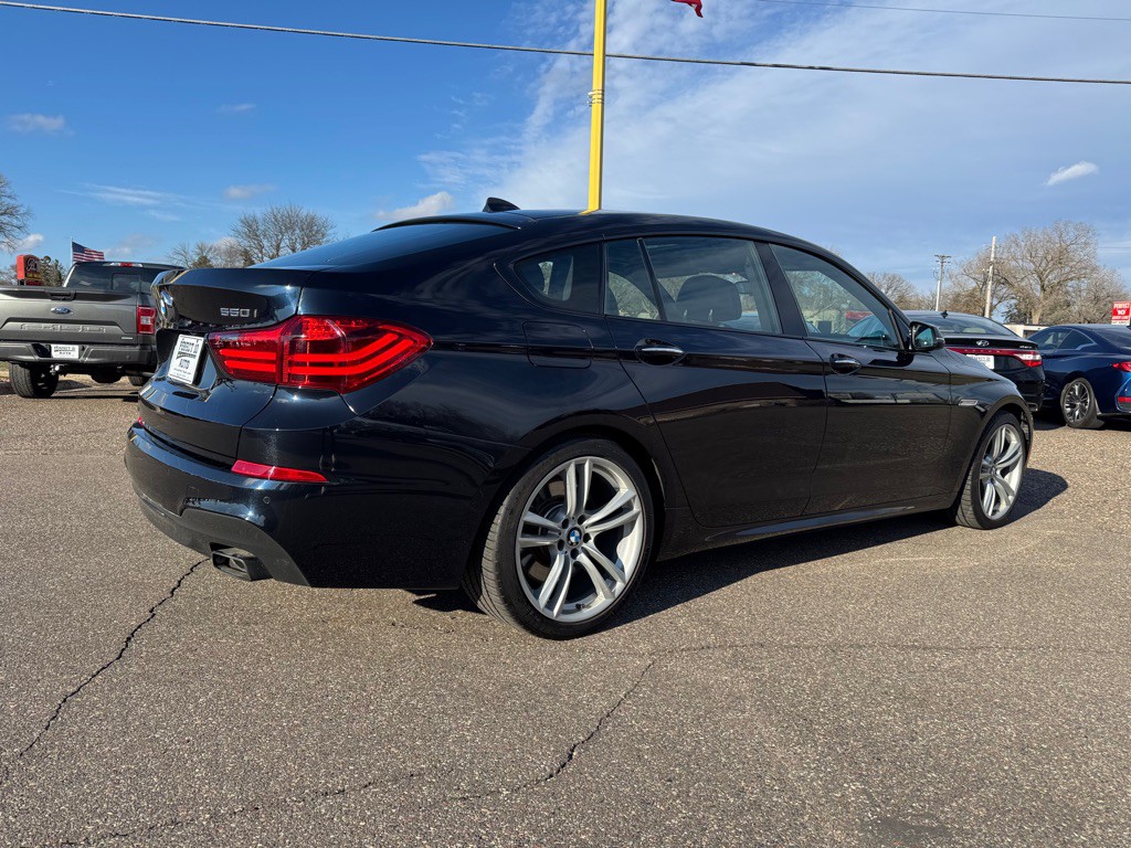 2017 BMW 5 Series Image 4