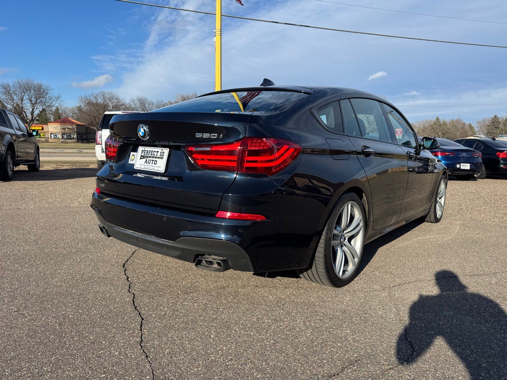 2017 BMW 5 Series Image 5
