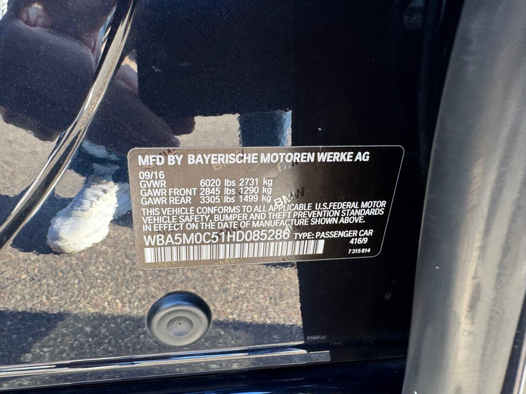 2017 BMW 5 Series Image 61