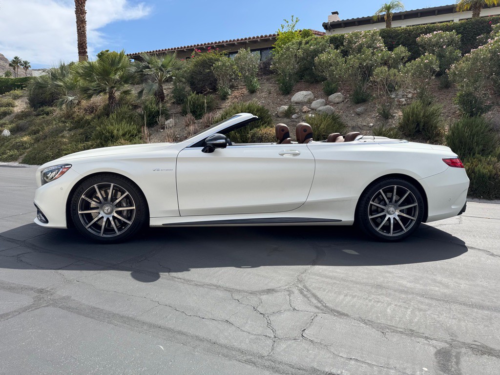 2017 Mercedes-Benz S-Class Image 9